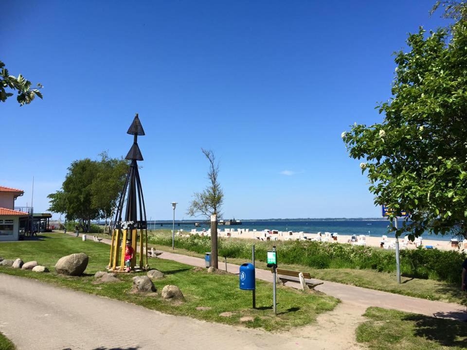 Neue Ferienwohnung An Der Ostsee,Terrasse,Sauna Surendorf Kültér fotó